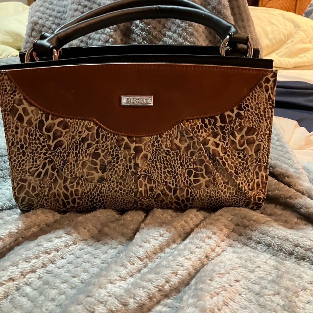 Miche Raquel shell for a classic purse